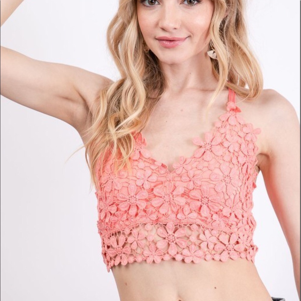 Floral Lace Eyelet Bralette in Coral Women’s Size Medium